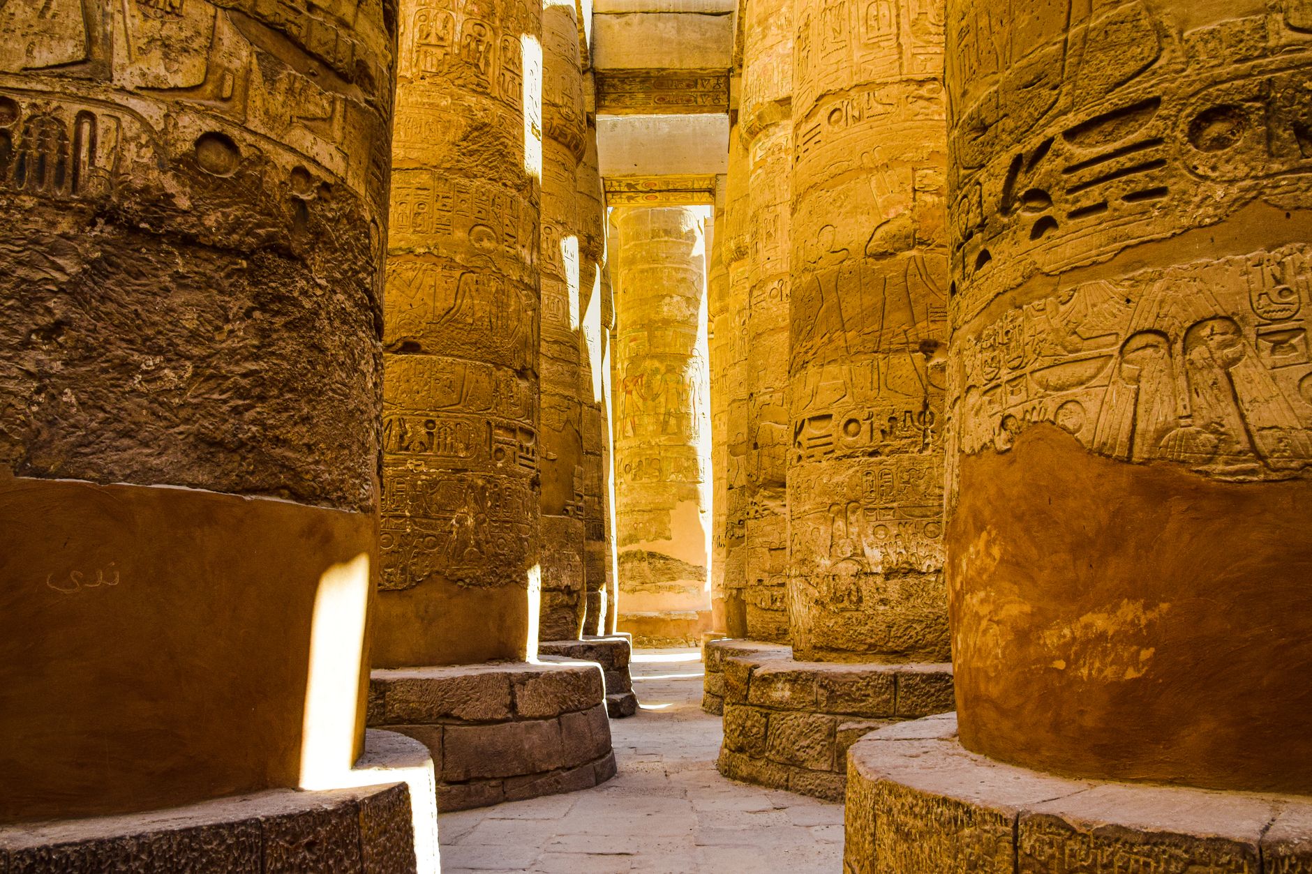 Best Time to See Egyptian Temples Without the Crowds