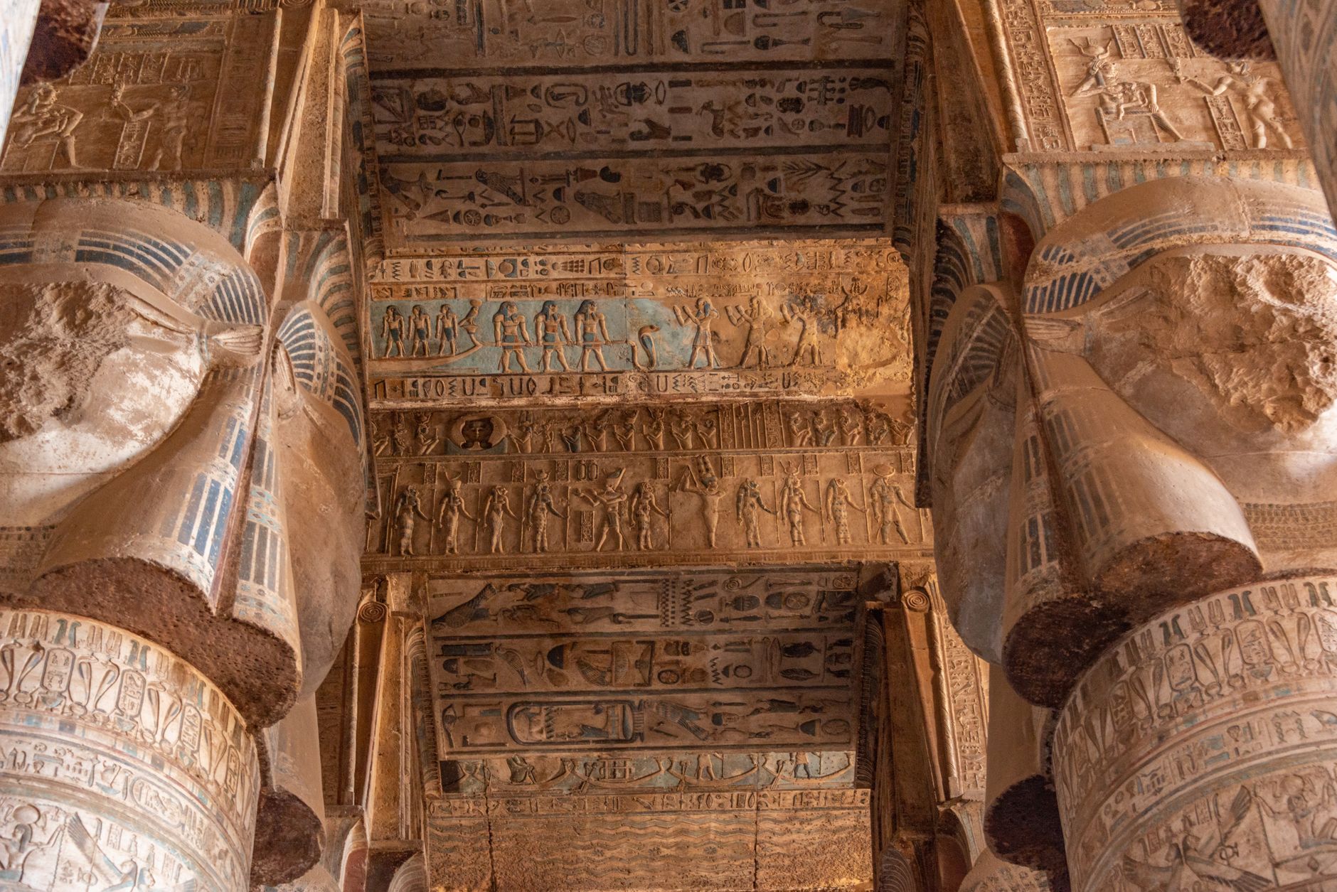 Dendera Temple of Hathor: Zodiac & Colors Guide