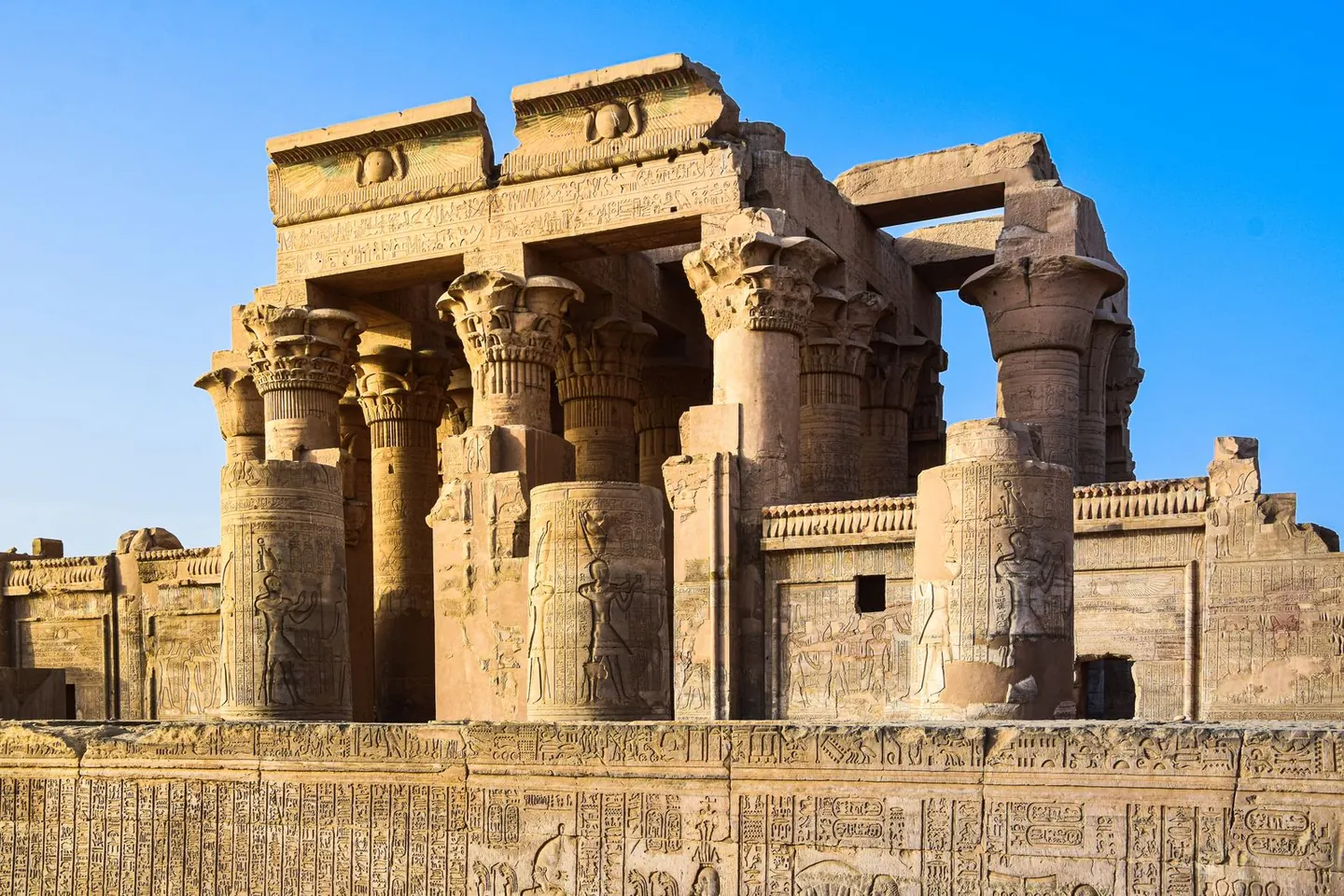 Egypt Vaccinations: What You Need and What Is Required