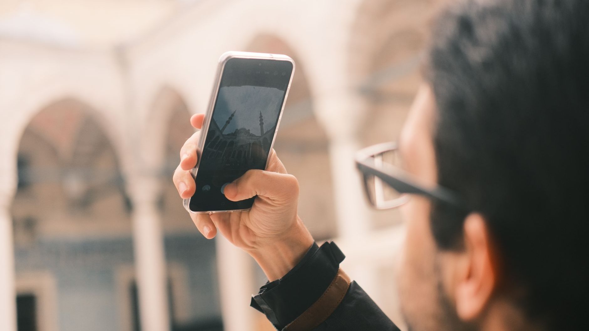 Éviter les frais de roaming en Égypte : guide complet 2026