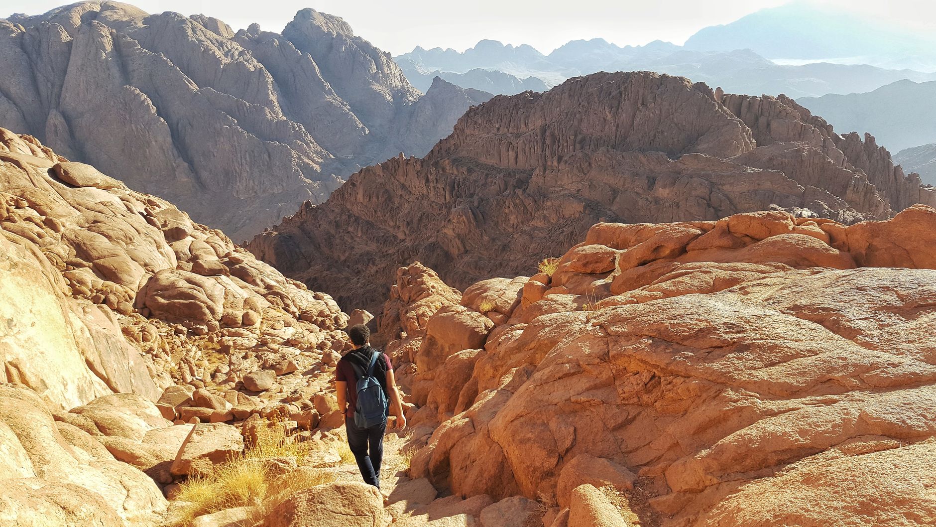 Hiking Mount Sinai: Sunrise Tips & Egypt eSIM Guide