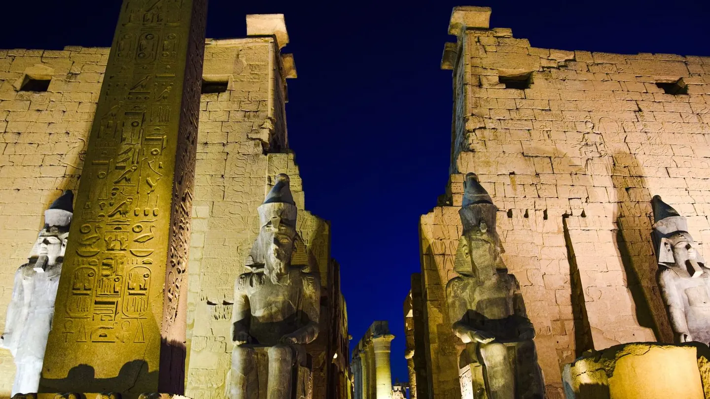 Holafly Egypt eSIM: Price, Network, Hotspot, Alternatives