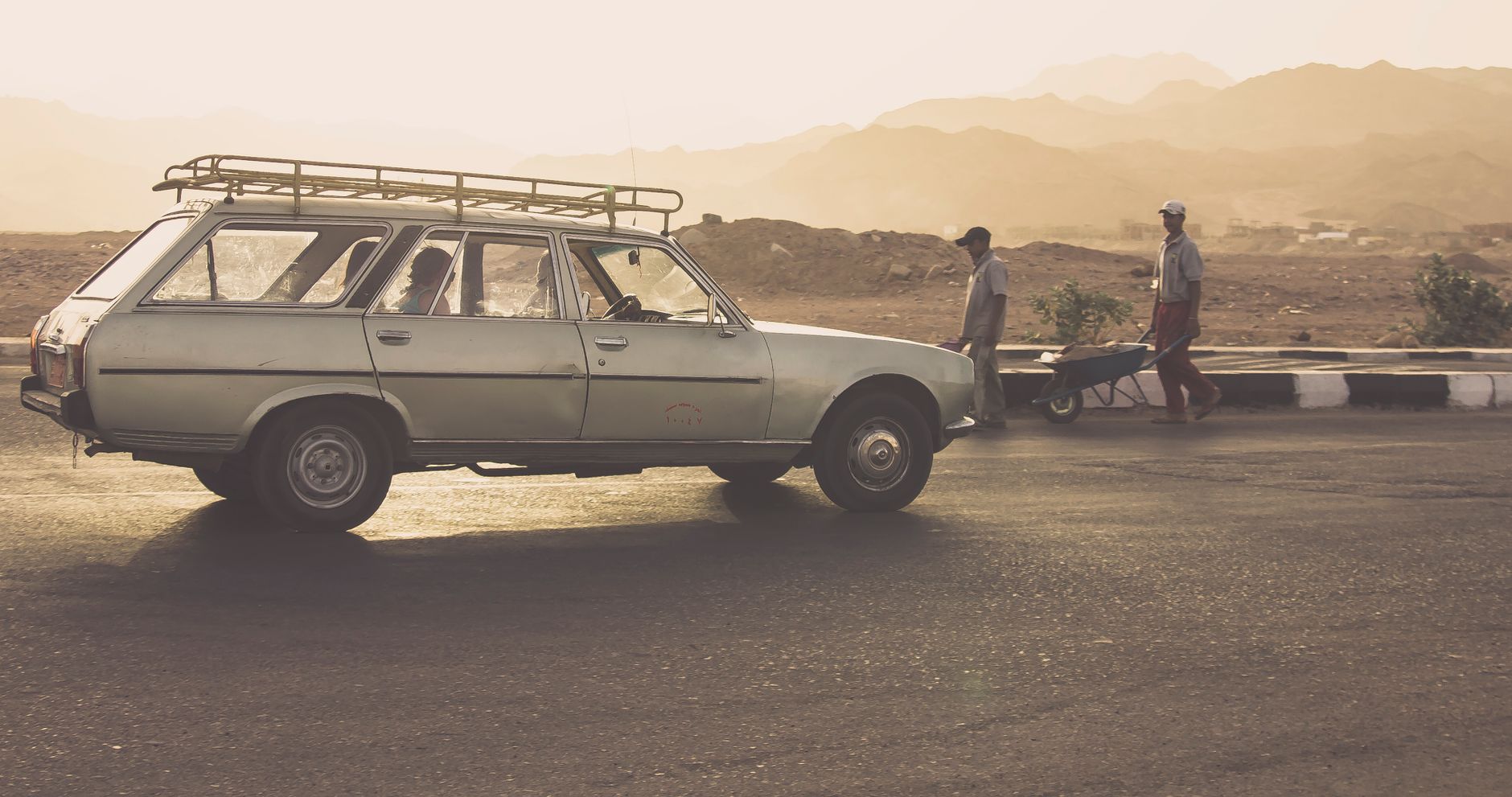 Renting a Car in Egypt: Good Idea or Not?